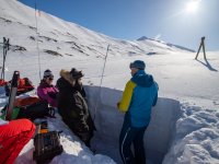 Roman Juras explains how to analyse the snow pit. photo by: @Vojta Moravec